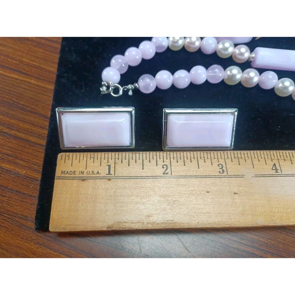 Vintage Genuine Lucite Pink White & Silver Toned Set Necklace,Bracelet & Earring - Picture 8 of 9